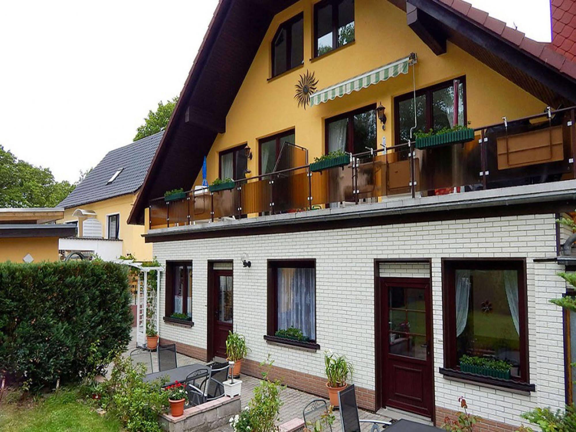 Ferienhus Baabe Fewo 01 Terrasse, Sauna- Und Schwimmbadnutzung Im Ahoi Sellin Exteriör bild