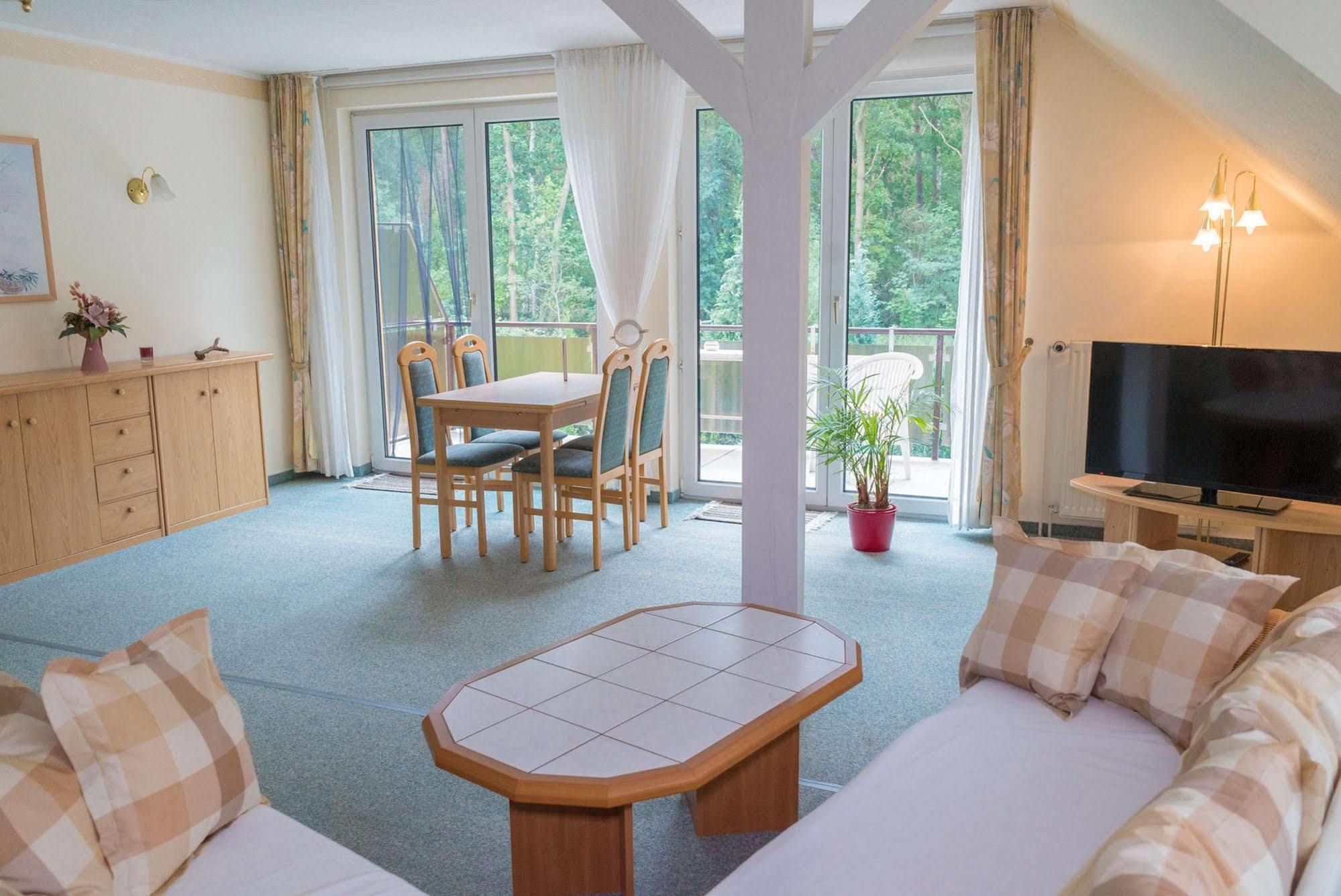 Ferienhus Baabe Fewo 01 Terrasse, Sauna- Und Schwimmbadnutzung Im Ahoi Sellin Exteriör bild